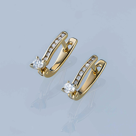 Серьги из желтого золота с бриллиантами