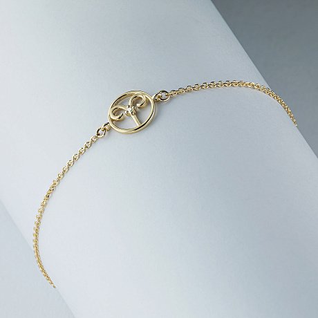 Браслет овен из желтого золота с бриллиантом