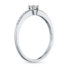 Кольцо из белого золота с бриллиантами