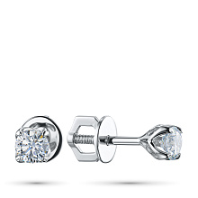 Пусеты из серебра с бриллиантом