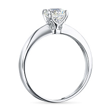 Кольцо из белого золота с бриллиантом