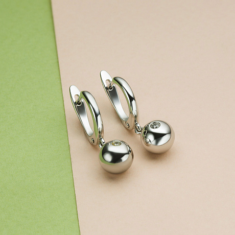 Серьги из комбинированного золота с бриллиантами