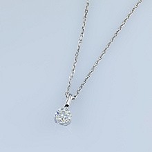 Подвеска из белого золота с бриллиантом