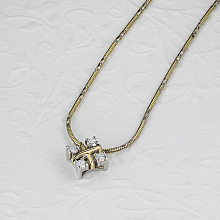 Подвеска из комбинированного золота c бриллиантами