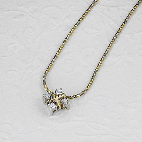 Подвеска из комбинированного золота