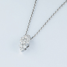 Подвеска из белого золота c бриллиантами