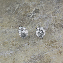 Пусеты из белого золота c бриллиантами