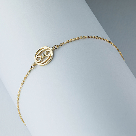 Браслет рак из желтого золота с бриллиантом