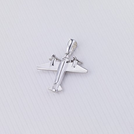 Классическая подвеска из серебра с бриллиантом