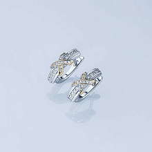 Серьги из комбинированного золота с бриллиантами