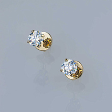 Пусеты из желтого золота с бриллиантом