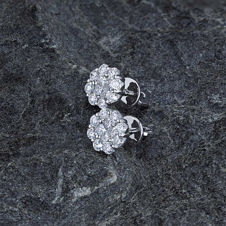 Пусеты из белого золота