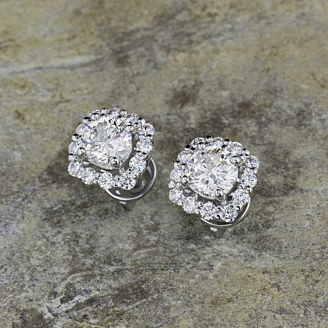 Пусеты из белого золота