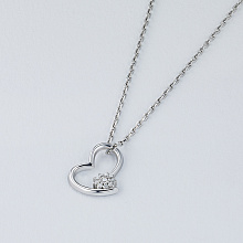 Подвеска из белого золота с бриллиантами