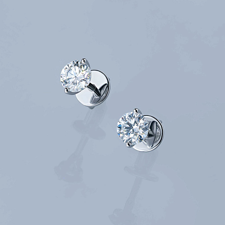 Пусеты из белого золота