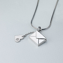 Классическая подвеска из белого золота с бриллиантами