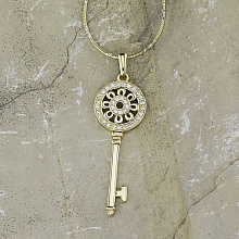 Подвеска из желтого золота с бриллиантами