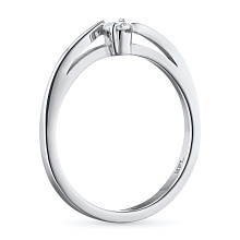 Кольцо из белого золота с бриллиантом