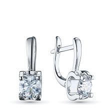 Серьги из белого золота с бриллиантом