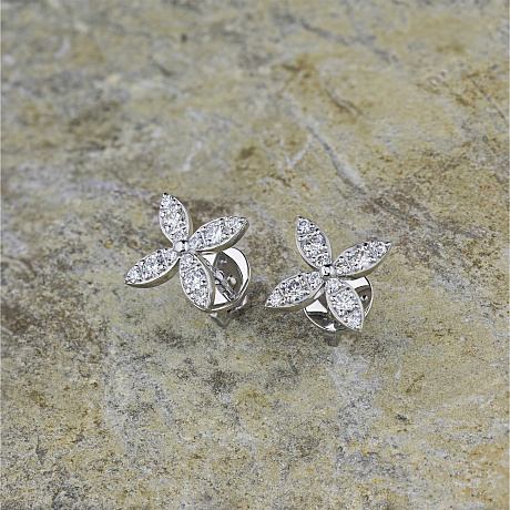 Пусеты из белого золота