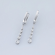 Серьги из белого золота с бриллиантами