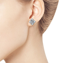 Пусеты из белого золота c бриллиантами