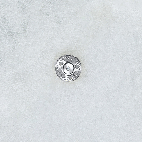 Подвеска из белого золота с бриллиантом