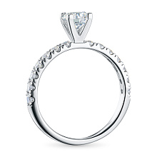 Кольцо из белого золота с бриллиантами