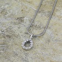 Подвеска из белого золота c бриллиантами