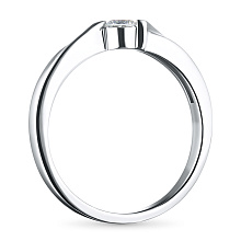 Помолвочное кольцо из белого золота с бриллиантом