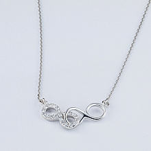 Колье из белого золота с бриллиантами