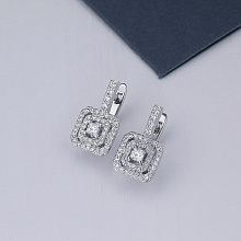 Серьги из белого золота с бриллиантами