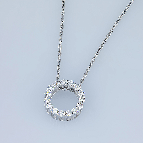 Подвеска из комбинированного золота с бриллиантами