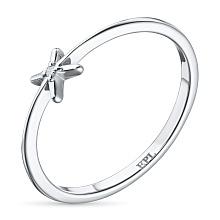 Кольцо из белого золота с бриллиантом