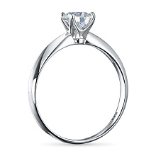 Помолвочное кольцо из белого золота с бриллиантом