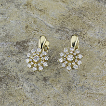 Серьги из желтого золота c бриллиантами