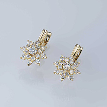 Серьги из желтого золота c бриллиантами