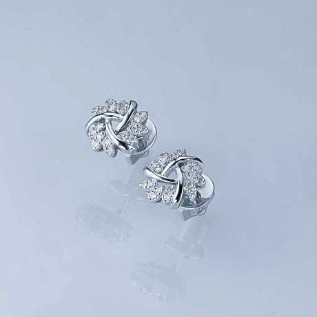 Пусеты из белого золота