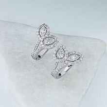 Серьги из белого золота c бриллиантами