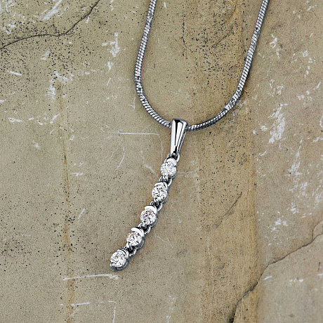 Подвеска из белого золота