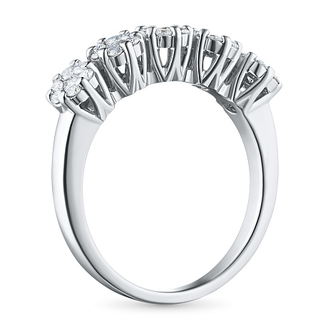 Кольцо из белого золота с бриллиантами