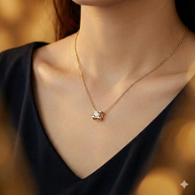 Подвеска из желтого золота с бриллиантом