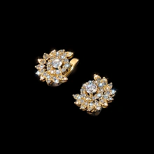 Серьги из желтого золота c бриллиантами