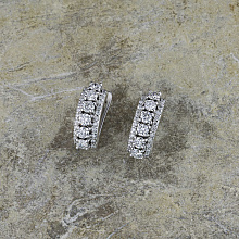 Серьги из белого золота c бриллиантами