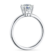 Помолвочное кольцо из комбинированного золота с бриллиантом