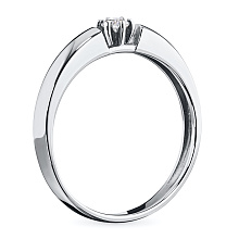 Кольцо из серебра с бриллиантом