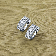 Серьги из белого золота c бриллиантами