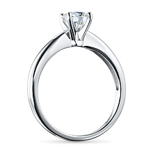 Кольцо из белого золота с бриллиантом