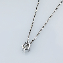 Подвеска из серебра с бриллиантом