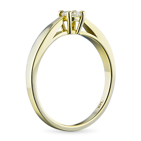 Помолвочное кольцо из желтого золота с бриллиантом